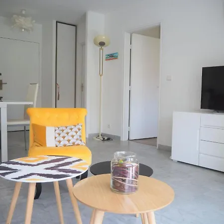 Apartment Apartment, Les Pins *